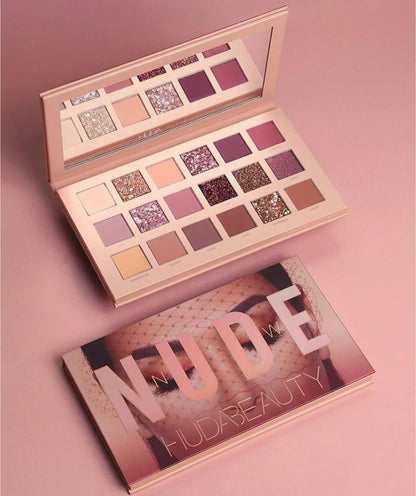 Multicolor Matte And Glitter Eyeshadow Palette