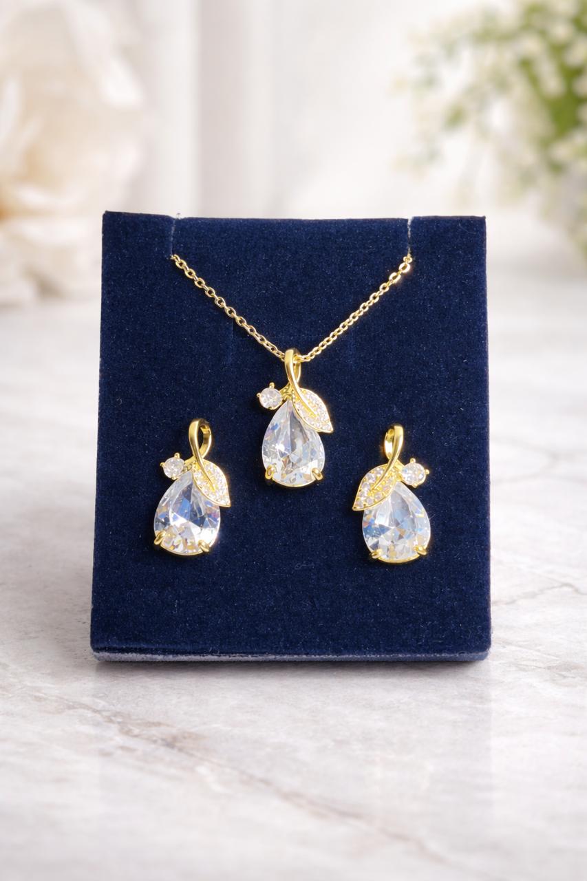 Gold Plated Crystal Jewelry Set